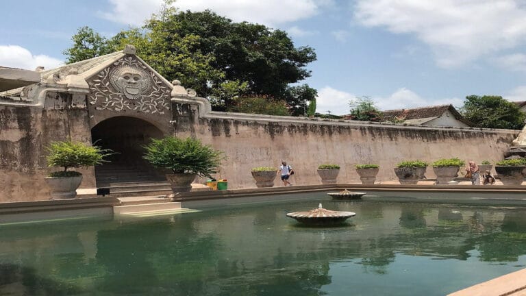 Paket Wisata Jogja: 10 Petualangan Unik yang Harus Dicoba