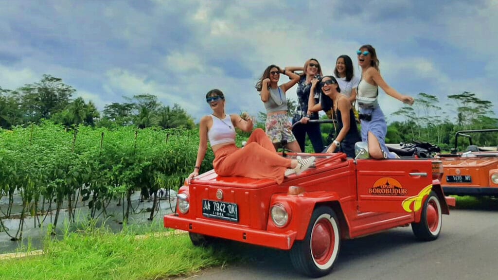 Tour 1 Hari: Merapi Borobudur Volkswagen Safari