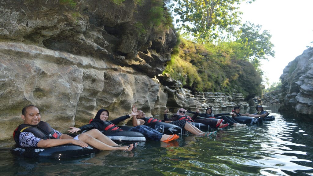 Petualangan Paket Wisata Jogja 5H4M Terbaik : 5 Hari Penuh Sensasi dan Kegembiraan