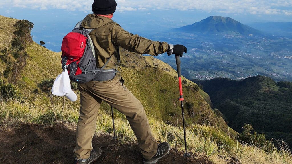 Merbabu Prau Hiking Camping 5H4M