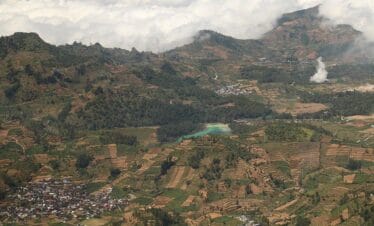 hiking camping prau merbabu