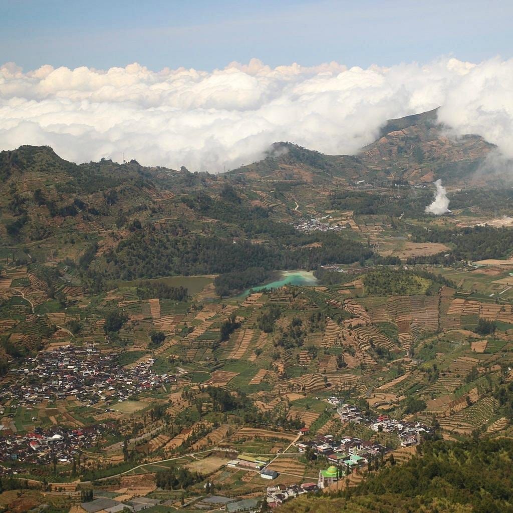 hiking camping prau merbabu