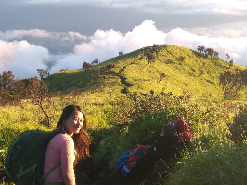 prau merbabu hiking