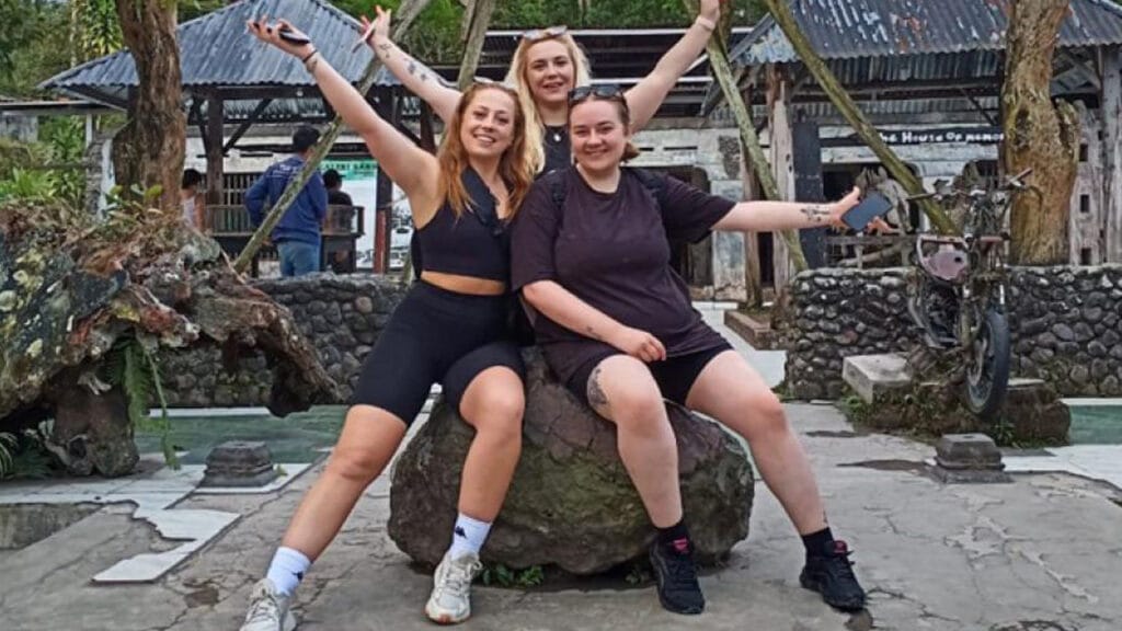 Rasakan Sensasi Merapi Jeep dan Goa Pindul: Wisata Sehari yang Wajib Dicoba di Yogyakarta