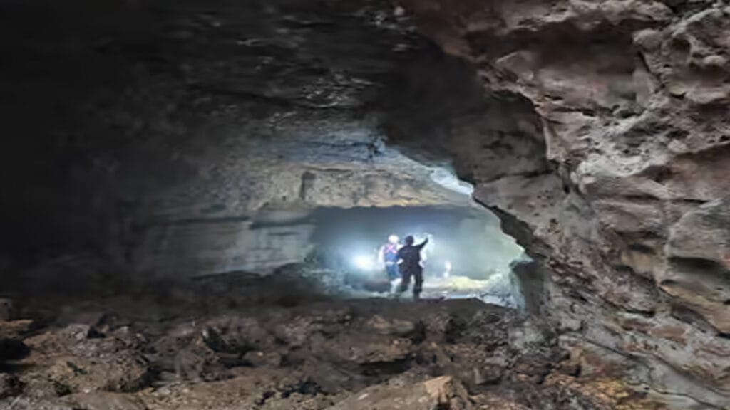 Keluar dari Rutinitas: Bertualang ke Goa Jomblang dan Goa Pindul di Gunung Kidul