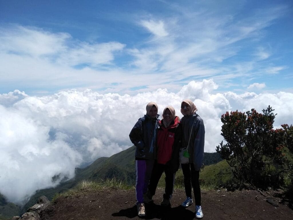 Bersiaplah untuk Perjalanan yang Mengagumkan - Trek Hiking Merbabu 1 Hari dari Yogyakarta