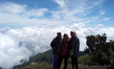 Bersiaplah untuk Perjalanan yang Mengagumkan - Trek Hiking Merbabu 1 Hari dari Yogyakarta