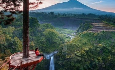Rasakan yang Terbaik dari Yogyakarta dalam Satu Hari" Hari : Wisata Jeep Merapi dan Kedung Kayang