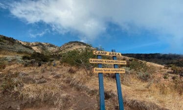 Temukan Permata Tersembunyi Sumbing: Perjalanan Hiking dan Camping 2 Hari