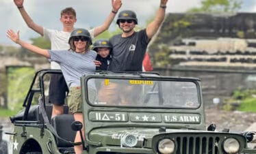 Dari Gunung Berapi ke Gua: Sehari Menjelajah di Merapi Jeep dan Goa Pindul