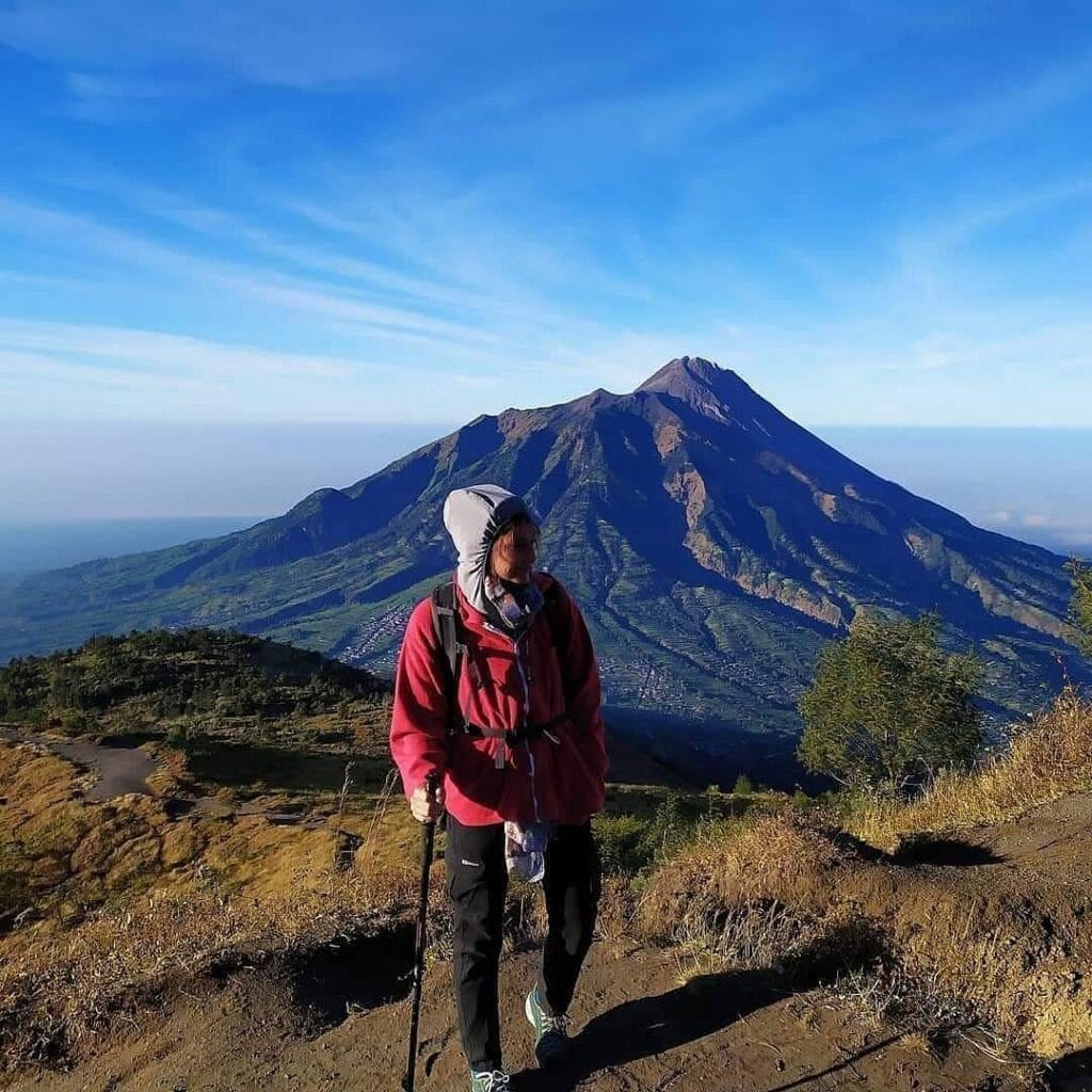 Sehari yang Tak Terlupakan - Mendaki Gunung Merbabu Indonesia Lewat Jalur SeloSuwanting