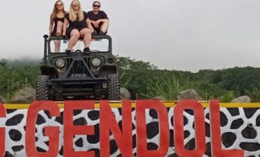 Masuki Dunia Mistis Merapi Jeep dan Goa Pindul: Sehari Bertualang dan Berbudaya